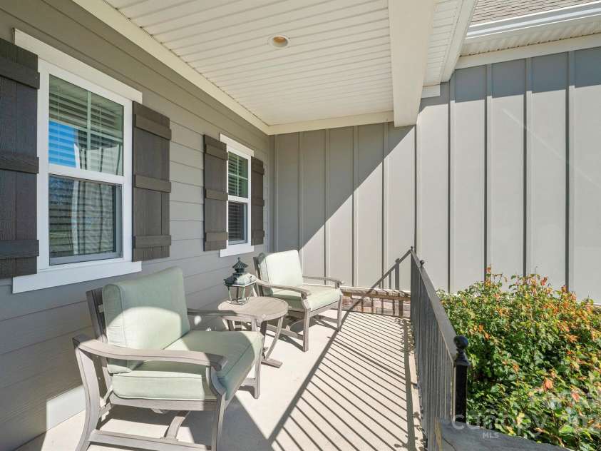 190 Hidden Meadows Drive, Mooresville, NC 28117.  MLS# CAR4227857, YatesRealty ID 7035. Front Porch