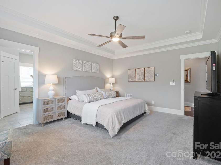 190 Hidden Meadows Drive, Mooresville, NC 28117.  MLS# CAR4227857, YatesRealty ID 7035. Primary Bedroom on Main Level