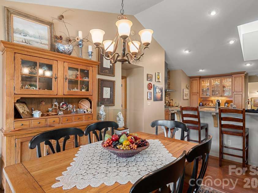 306 Sequoyah Lane, Brevard, NC 28712.  MLS# CAR4355647, YatesRealty ID 7036. 