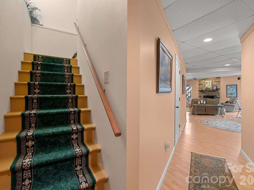 306 Sequoyah Lane, Brevard, NC 28712.  MLS# CAR4355647, YatesRealty ID 7036. 