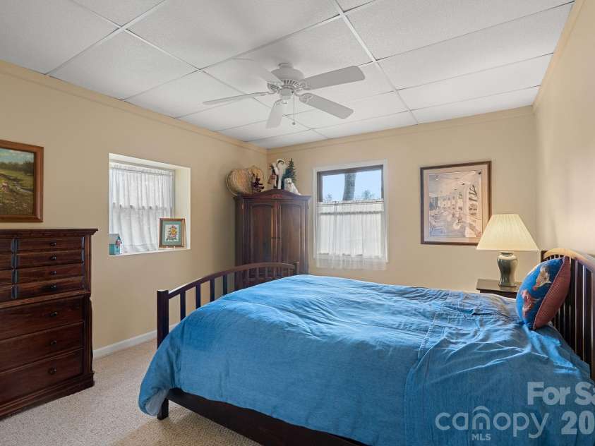 306 Sequoyah Lane, Brevard, NC 28712.  MLS# CAR4355647, YatesRealty ID 7036. 