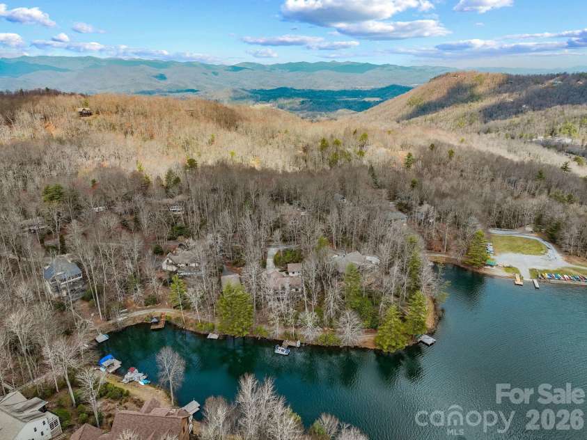306 Sequoyah Lane, Brevard, NC 28712.  MLS# CAR4355647, YatesRealty ID 7036. 