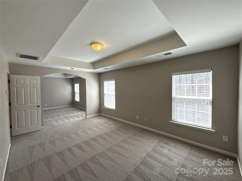 5011 Abercromby Street, Charlotte, NC 28213.  MLS# CAR4235648, YatesRealty ID 7037. 