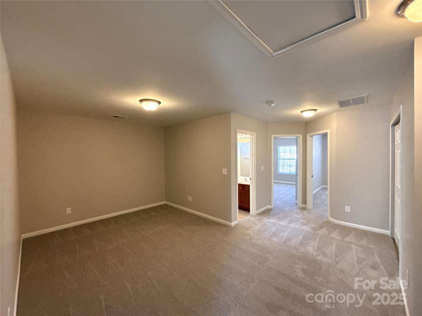 5011 Abercromby Street, Charlotte, NC 28213.  MLS# CAR4235648, YatesRealty ID 7037. 