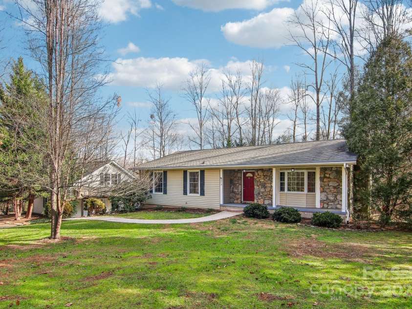 273 Quail Ridge Road, Mills River, NC 28759.  MLS# CAR4210864, YatesRealty ID 7038. 