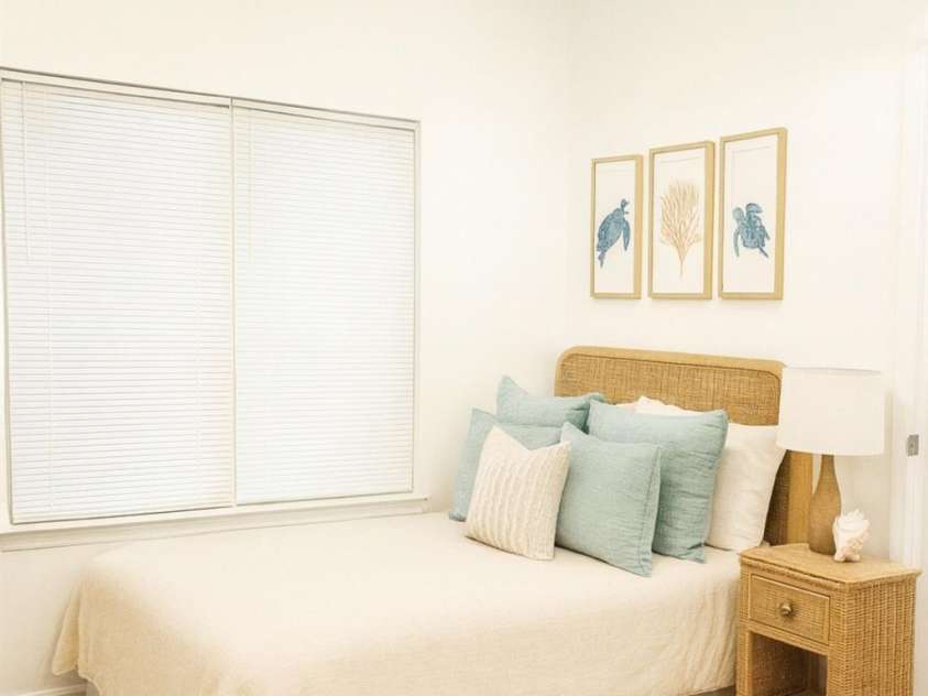 201 Tarrington Drive, Statesville, NC 28625.  MLS# CAR4293154, YatesRealty ID 704. Bedroom 3