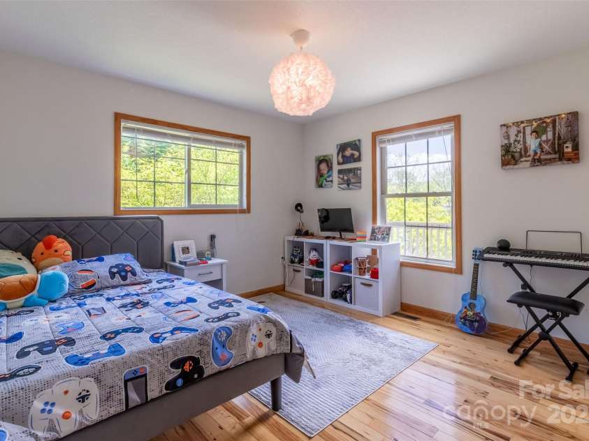 980 South River Road, Sylva, NC 28779.  MLS# CAR4256490, YatesRealty ID 704. 