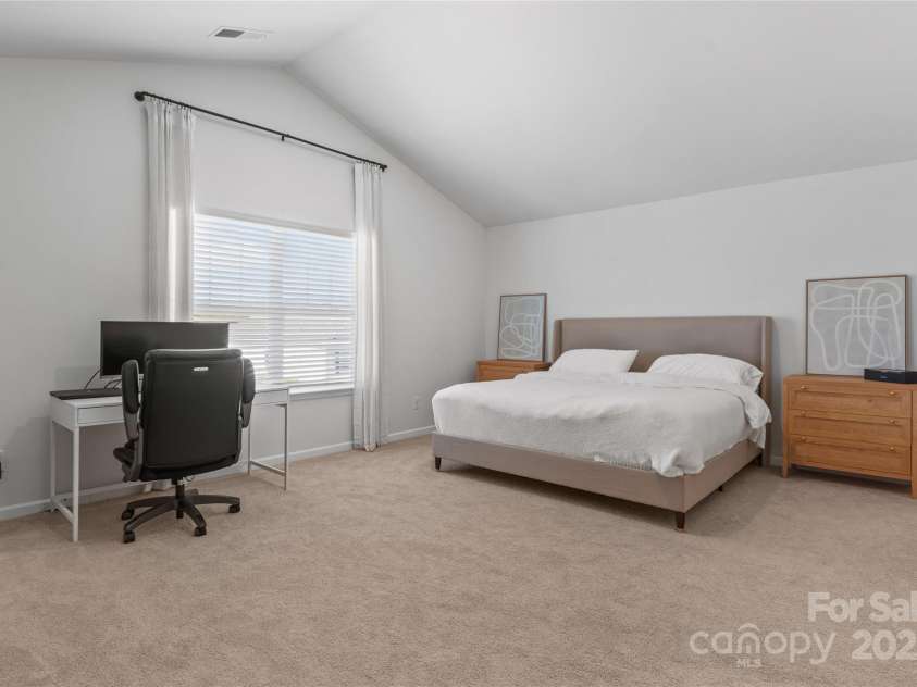 228 Ridgeview Lane, Mars Hill, NC 28754.  MLS# CAR4240869, YatesRealty ID 7040. Primary bedroom