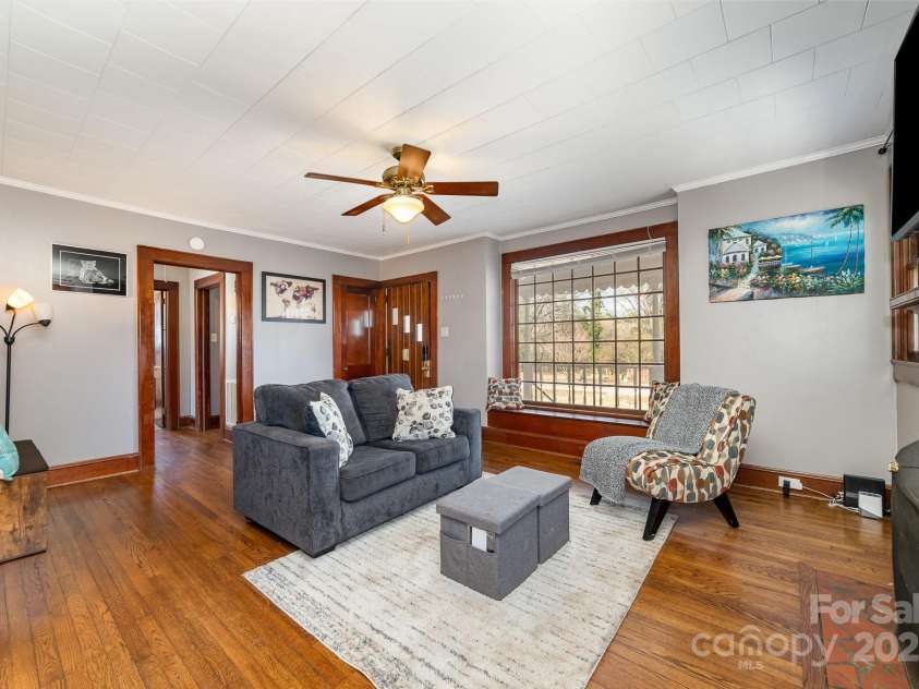 201 Wiley Avenue, York, SC 29745.  MLS# CAR4230792, YatesRealty ID 7042. 