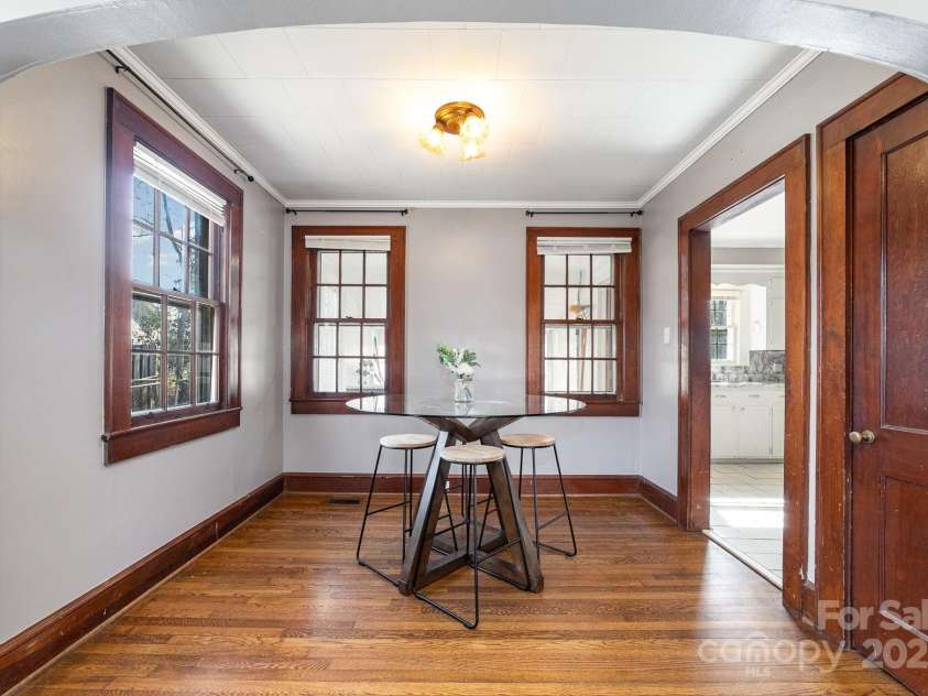 201 Wiley Avenue, York, SC 29745.  MLS# CAR4230792, YatesRealty ID 7042. 