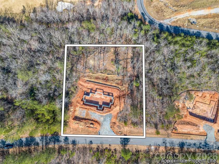 2015 Deep Gap Farm Road, Mill Spring, NC 28756.  MLS# CAR4176264, YatesRealty ID 7042. 