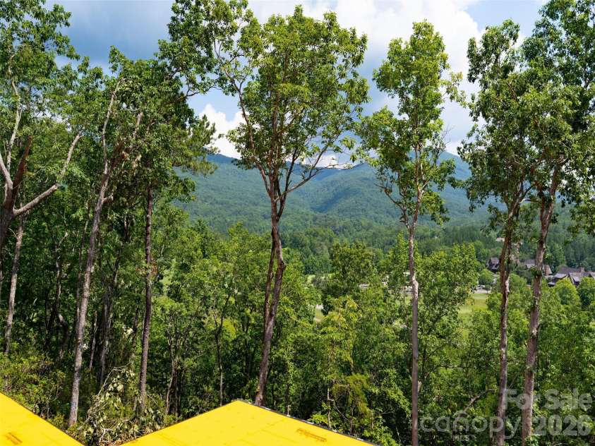 2015 Deep Gap Farm Road, Mill Spring, NC 28756.  MLS# CAR4176264, YatesRealty ID 7042. 