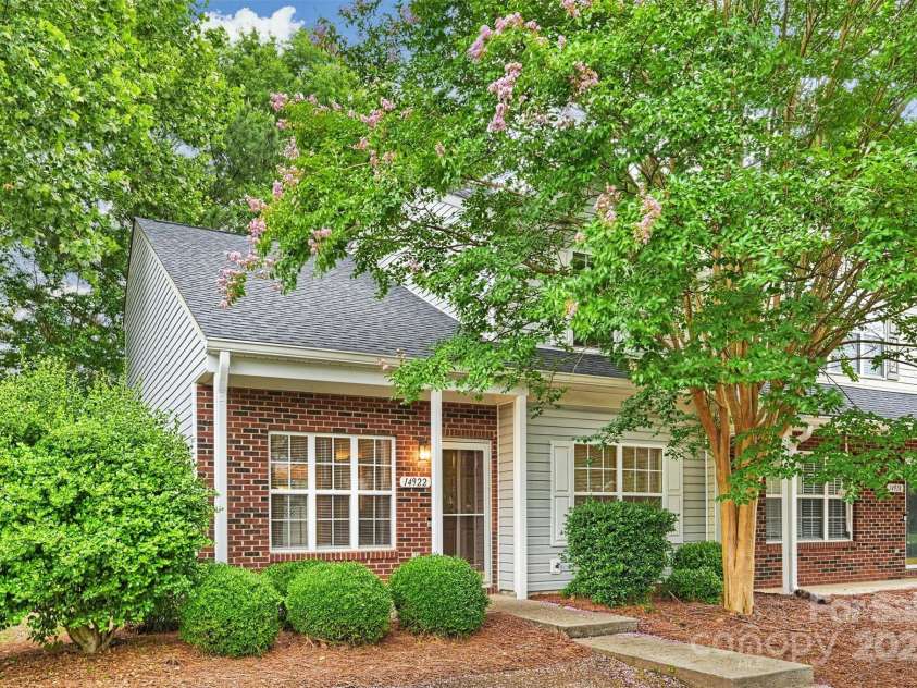 14922 Deshler Court, Charlotte, NC 28273.  MLS# CAR4203207, YatesRealty ID 7044. 