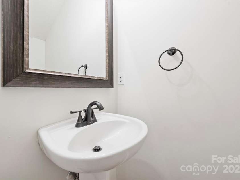14922 Deshler Court, Charlotte, NC 28273.  MLS# CAR4203207, YatesRealty ID 7044. 