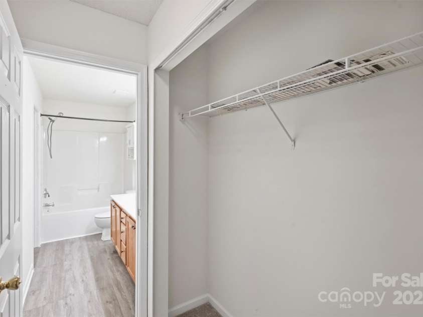 14922 Deshler Court, Charlotte, NC 28273.  MLS# CAR4203207, YatesRealty ID 7044. 