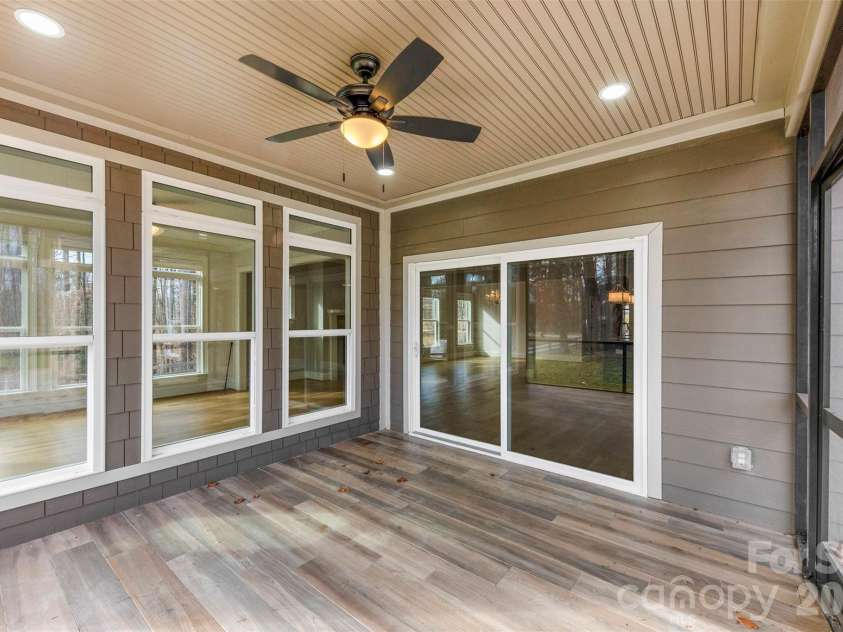 516 Lands End Trail, Belmont, NC 28012.  MLS# CAR4331993, YatesRealty ID 7045. 