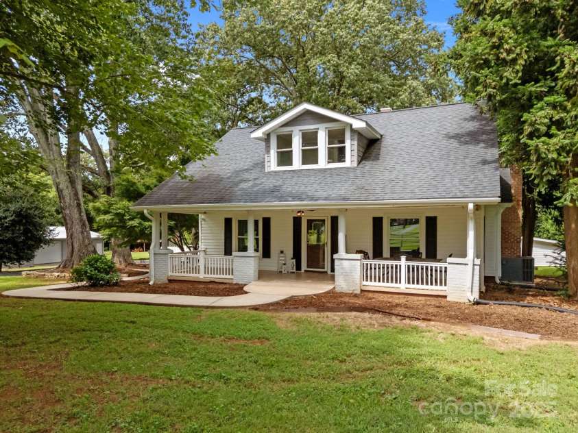 8900 Old Concord Road, Salisbury, NC 28146.  MLS# CAR4295325, YatesRealty ID 7046. Welcome to 8900 Old Concord Rd!