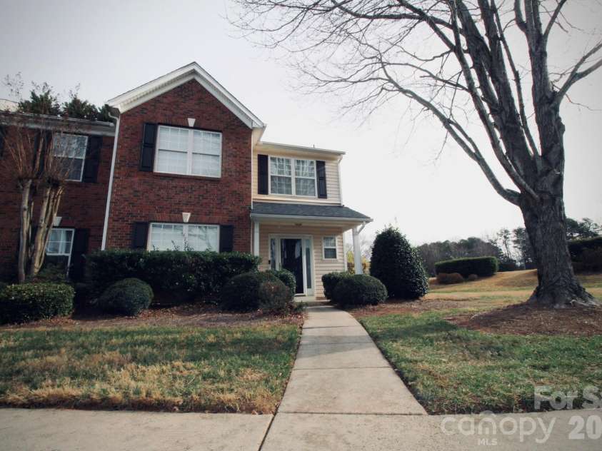 7479 Bluff Point Lane, Denver, NC 28037.  MLS# CAR4334753, YatesRealty ID 7047. 