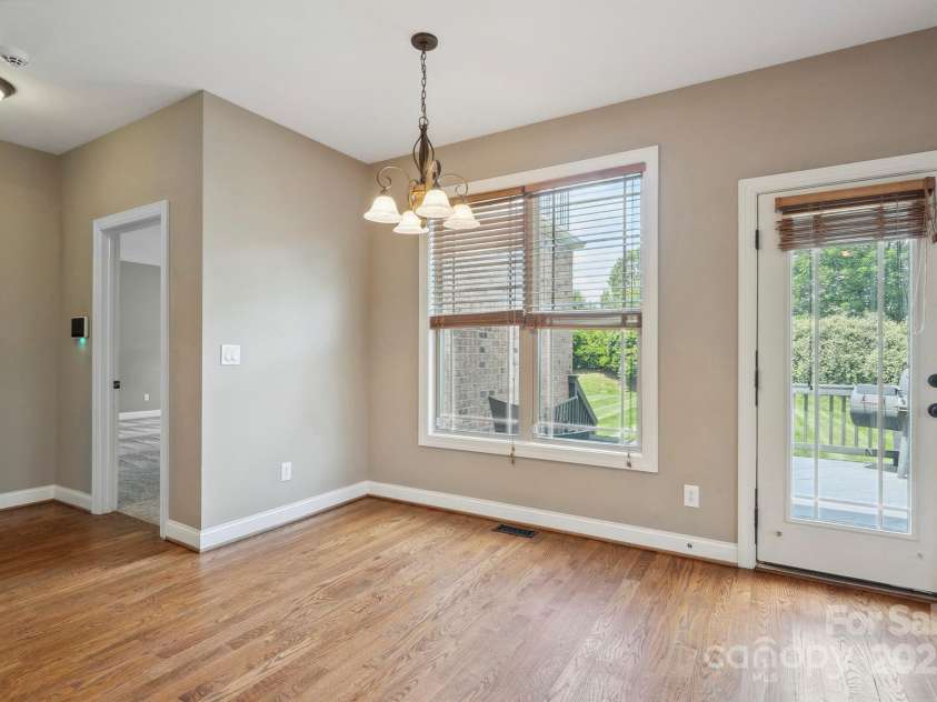 8137 Caliterra Drive, Charlotte, NC 28227.  MLS# CAR4270266, YatesRealty ID 7047. 