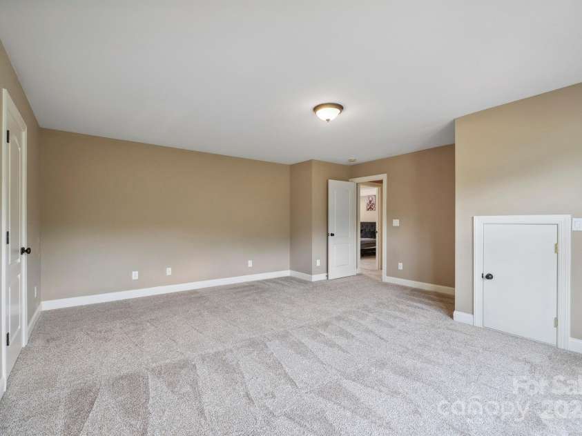 8137 Caliterra Drive, Charlotte, NC 28227.  MLS# CAR4270266, YatesRealty ID 7047. 