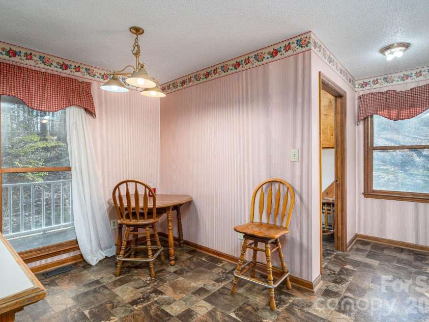 480 Ingleside Farm Road, Iron Station, NC 28080.  MLS# CAR4335004, YatesRealty ID 7048. 