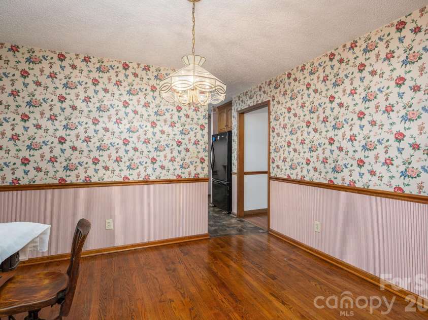 480 Ingleside Farm Road, Iron Station, NC 28080.  MLS# CAR4335004, YatesRealty ID 7048. 