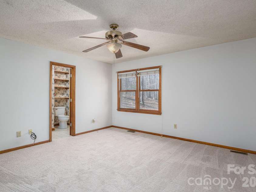 480 Ingleside Farm Road, Iron Station, NC 28080.  MLS# CAR4335004, YatesRealty ID 7048. 