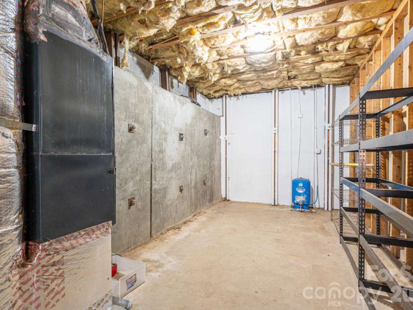 480 Ingleside Farm Road, Iron Station, NC 28080.  MLS# CAR4335004, YatesRealty ID 7048. 