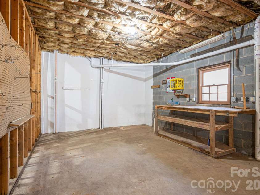 480 Ingleside Farm Road, Iron Station, NC 28080.  MLS# CAR4335004, YatesRealty ID 7048. 