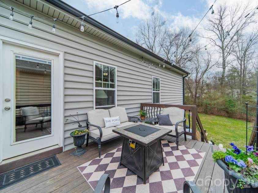 117 Battery Drive, Locust, NC 28097.  MLS# CAR4346763, YatesRealty ID 7049. 