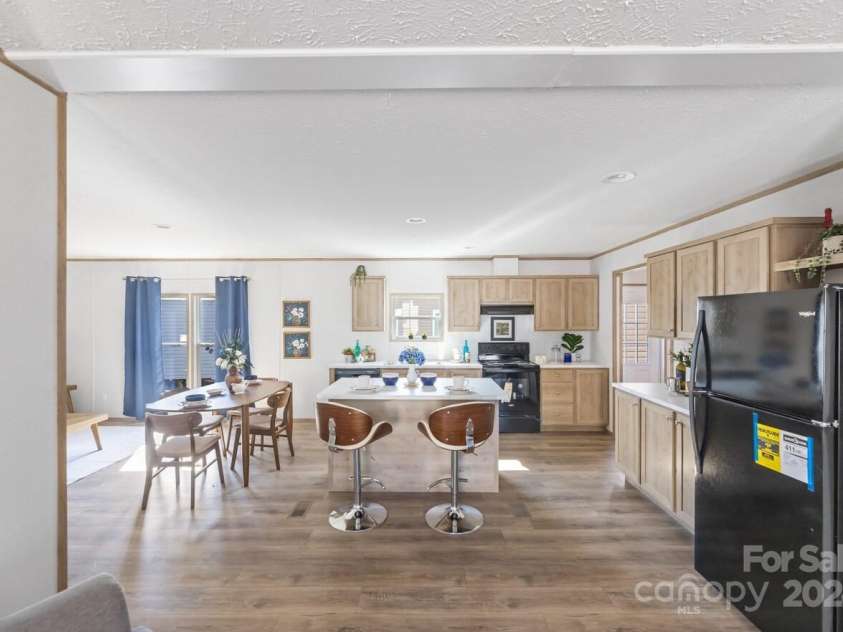 229 Sailwinds Road, Mooresville, NC 28115.  MLS# CAR4194324, YatesRealty ID 705. 