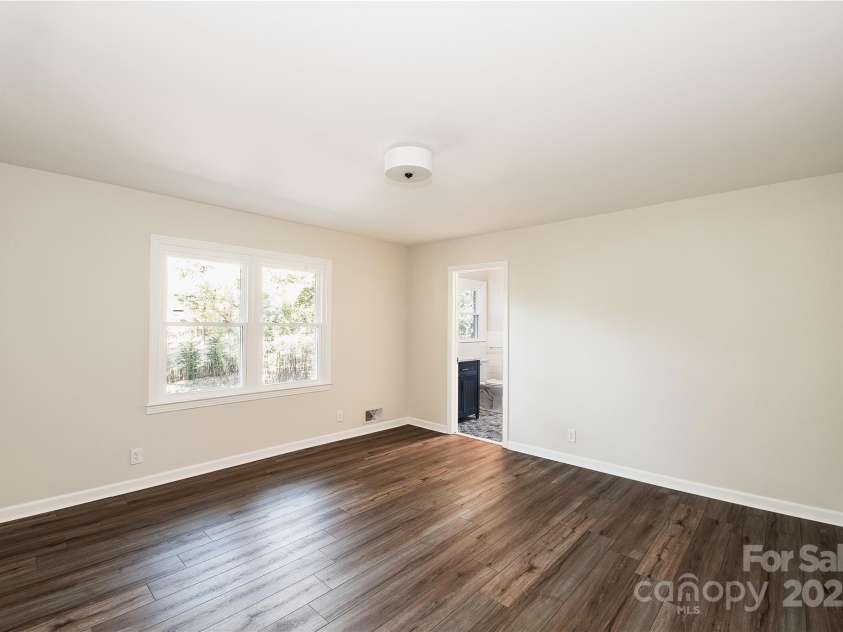 719 Avondale Avenue, Albemarle, NC 28001.  MLS# CAR4316276, YatesRealty ID 705. 