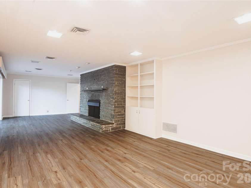 719 Avondale Avenue, Albemarle, NC 28001.  MLS# CAR4316276, YatesRealty ID 705. 