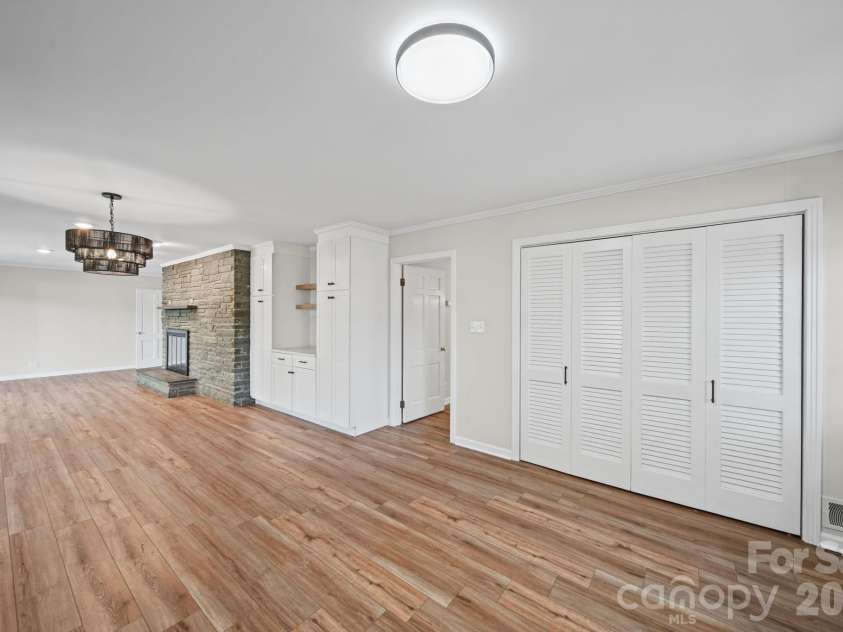 719 Avondale Avenue, Albemarle, NC 28001.  MLS# CAR4316276, YatesRealty ID 705. 