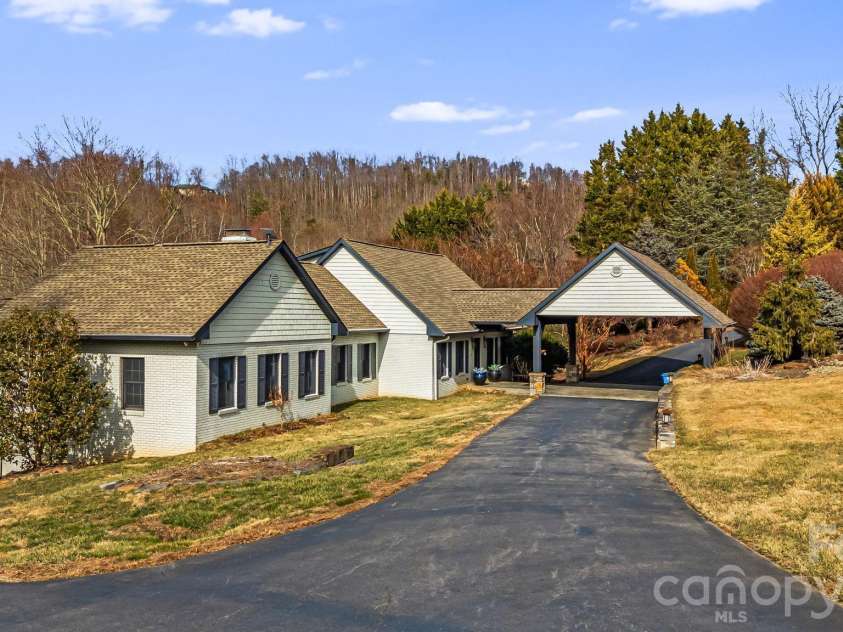 1236 Upper Brush Creek Road, Fairview, NC 28730.  MLS# CAR4336398, YatesRealty ID 7050. 