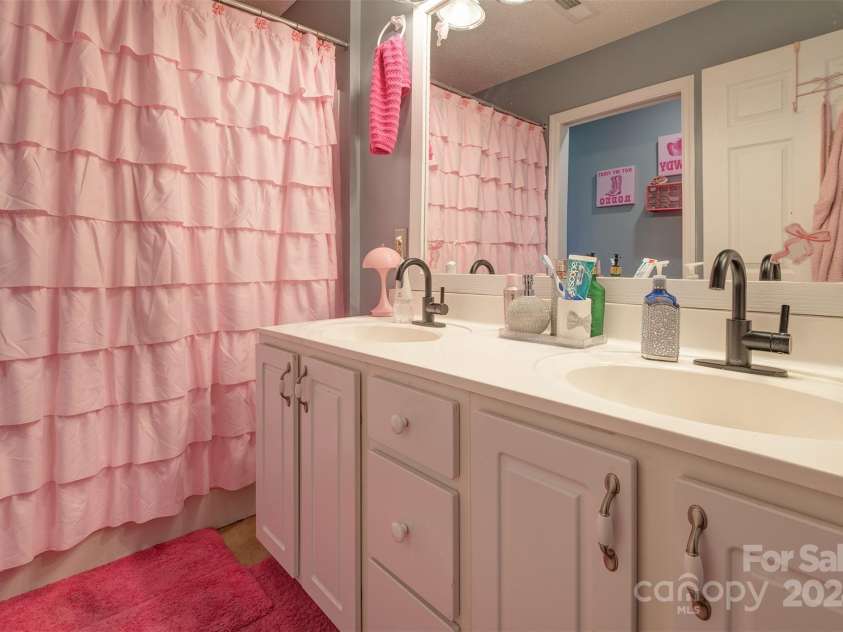 26 Sugar Hill Drive, Weaverville, NC 28787.  MLS# CAR4197963, YatesRealty ID 7050. 