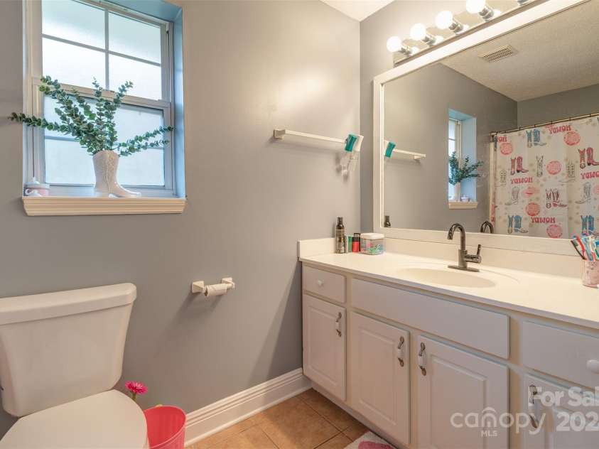 26 Sugar Hill Drive, Weaverville, NC 28787.  MLS# CAR4197963, YatesRealty ID 7050. 