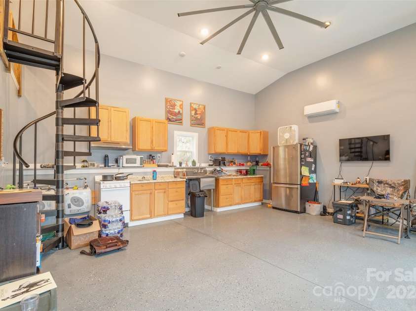 26 Sugar Hill Drive, Weaverville, NC 28787.  MLS# CAR4197963, YatesRealty ID 7050. 