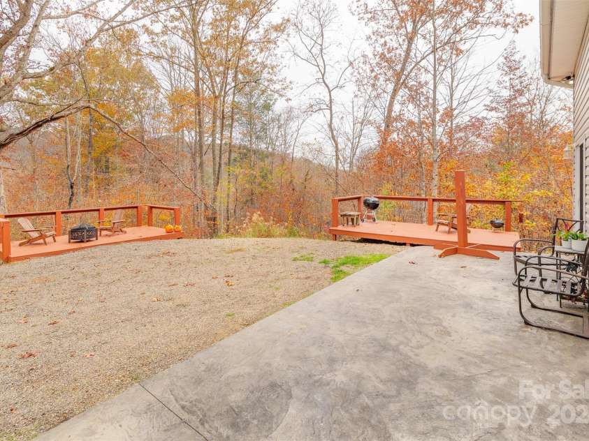 26 Sugar Hill Drive, Weaverville, NC 28787.  MLS# CAR4197963, YatesRealty ID 7050. 