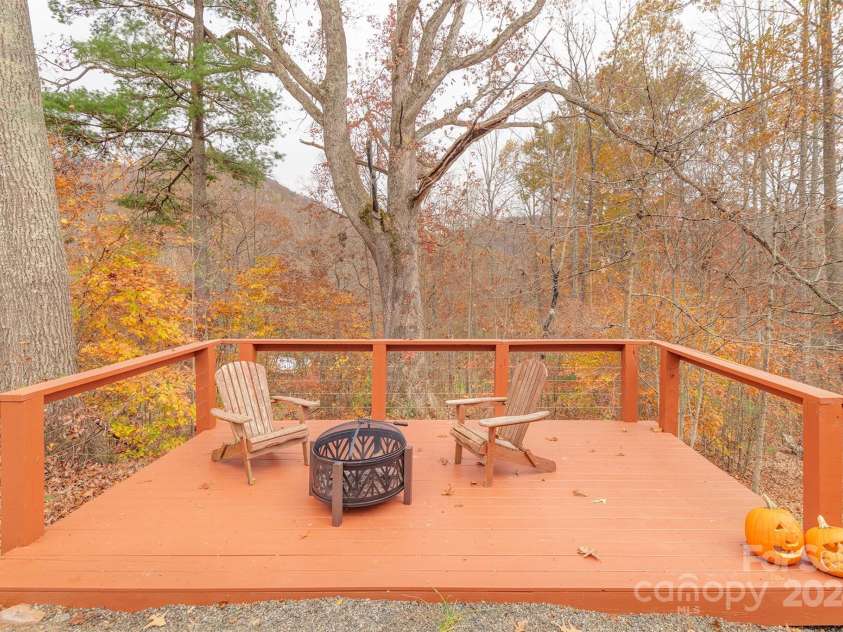 26 Sugar Hill Drive, Weaverville, NC 28787.  MLS# CAR4197963, YatesRealty ID 7050. 