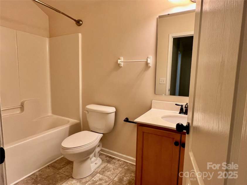 1726 Still River Way, Fort Mill, SC 29708.  MLS# CAR4223067, YatesRealty ID 7051. 