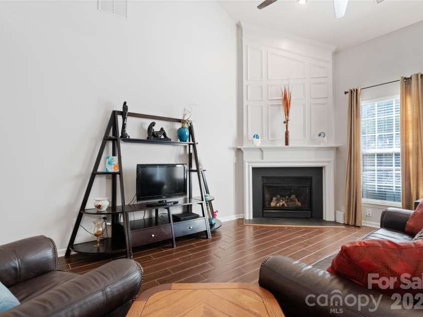 20127 Beard Street, Cornelius, NC 28031.  MLS# CAR4315027, YatesRealty ID 7051. 2-STORY GREAT ROOM