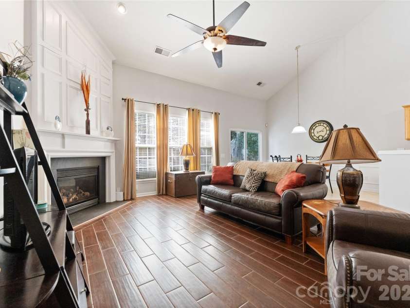 20127 Beard Street, Cornelius, NC 28031.  MLS# CAR4315027, YatesRealty ID 7051. 2-STORY GREAT ROOM