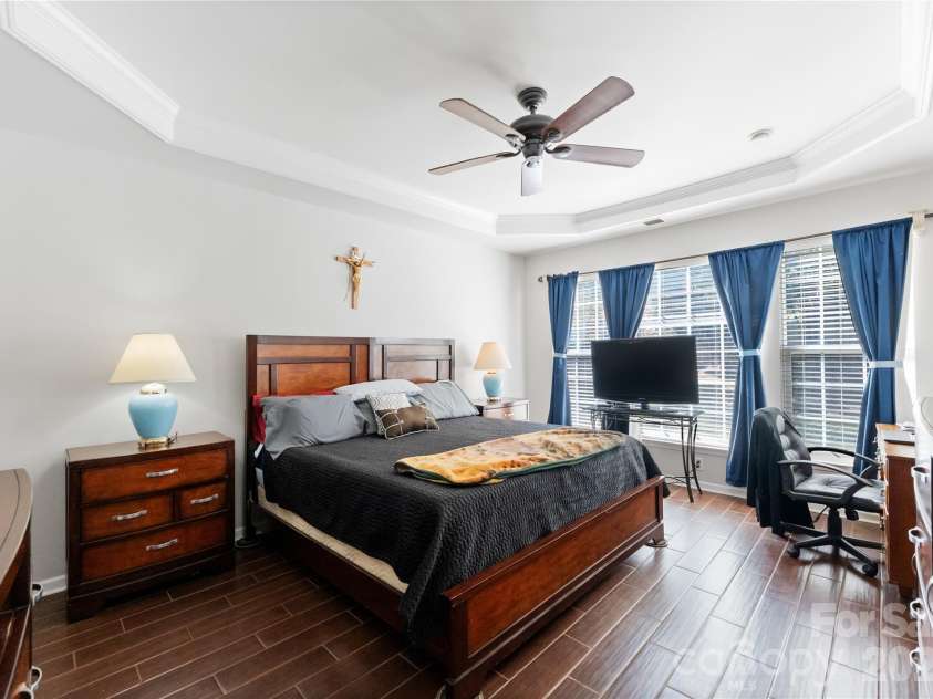 20127 Beard Street, Cornelius, NC 28031.  MLS# CAR4315027, YatesRealty ID 7051. MAIN LEVEL PRIMARY