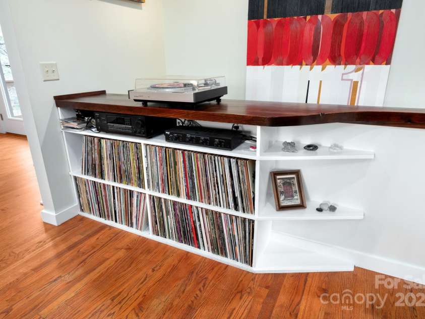 244 Bear Creek Road, Asheville, NC 28806.  MLS# CAR4243521, YatesRealty ID 7055. Unique Custom Built-Ins