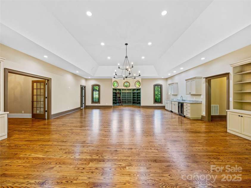 1090 Pearidge Road, Bostic, NC 28018.  MLS# CAR4283526, YatesRealty ID 7056. Great Room