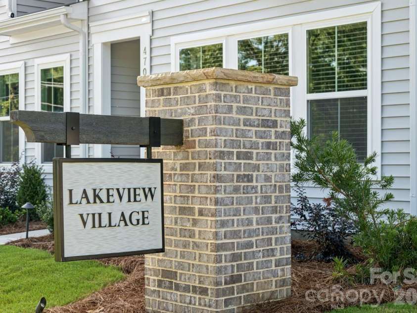 4618 Lakeview Road, Charlotte, NC 28216.  MLS# CAR4352407, YatesRealty ID 7056. Community Entrance