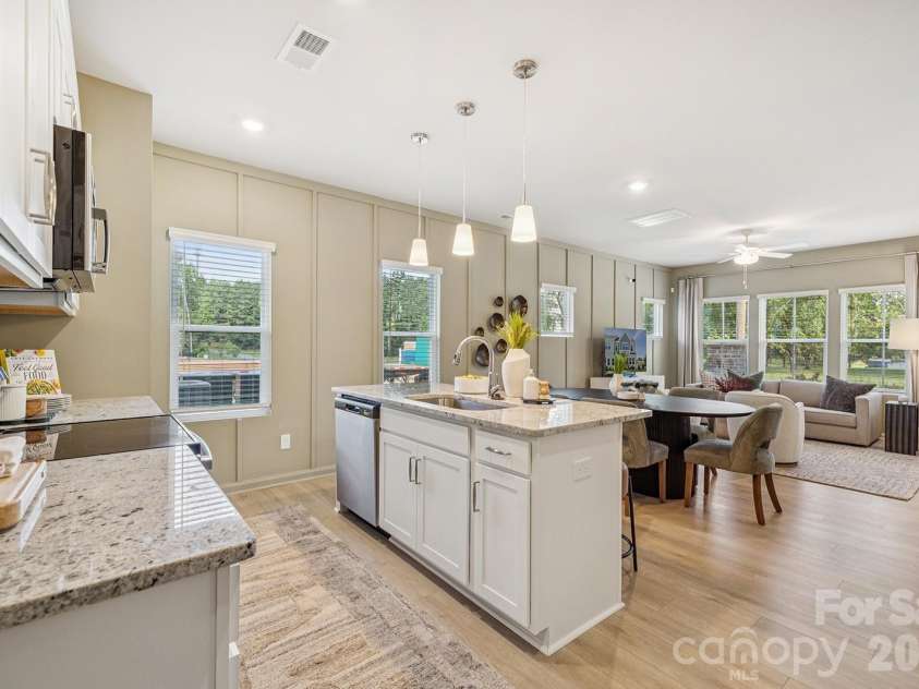 4618 Lakeview Road, Charlotte, NC 28216.  MLS# CAR4352407, YatesRealty ID 7056. Representative Photo - actual home may differ. 