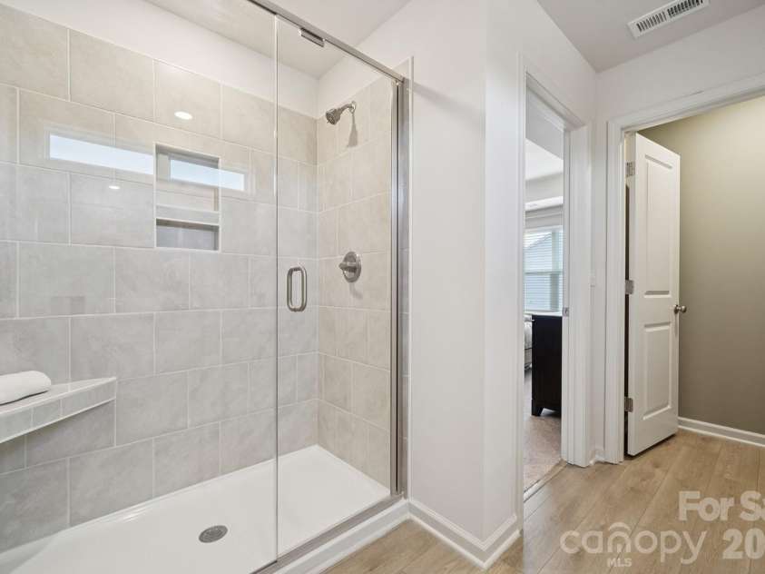 4618 Lakeview Road, Charlotte, NC 28216.  MLS# CAR4352407, YatesRealty ID 7056. Representative Photo - actual home may differ. 