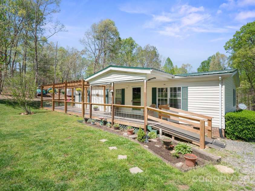 6282 Lor Road, Morganton, NC 28655.  MLS# CAR4247817, YatesRealty ID 7057. 